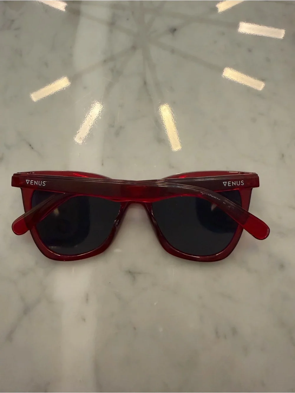 VENUS Red Cat-Eye Sunglasses with Dark Lenses